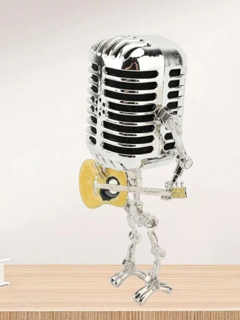 Vintage Microphone Guitar Table Lamp Aluminum - Picture 6 of 7